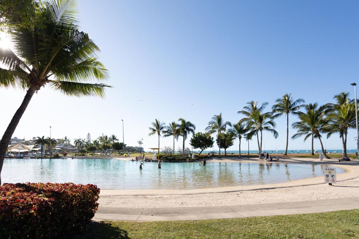 Central Ocean View Studio 27A Airlie Beach Exteriör bild