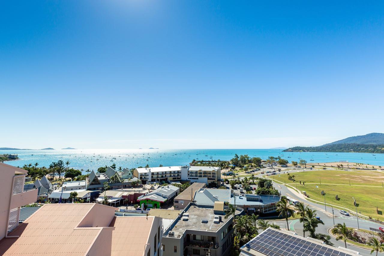 Central Ocean View Studio 27A Airlie Beach Exteriör bild